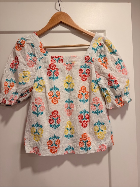 Draper James Tops - Eyelet Puff Sleeve Floral Square Neck Top - White with Multi Floral